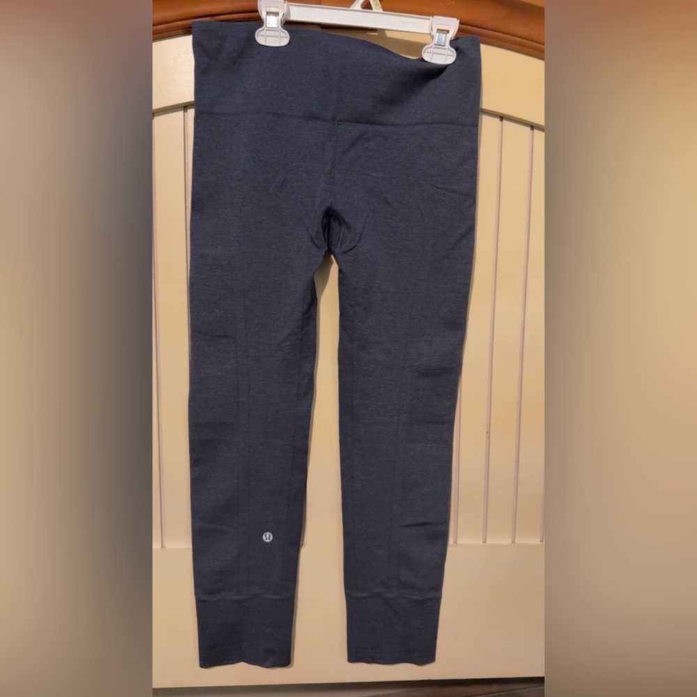 Lululemon Dark Gray leggings
